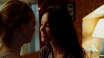 Preview 1 of Mmd Megu - Megan Fox and Amanda Seyfried