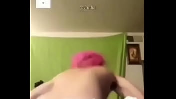 Preview 4 of Anjela Danger - Streamer foi mostrar o c&uacute_ e acabou vazando na rede