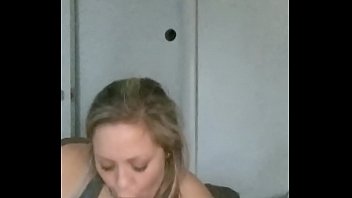 Preview 4 of Sis Sleep Sex Jepen - Thick sexy milf deepthroating 1st thing in the morning