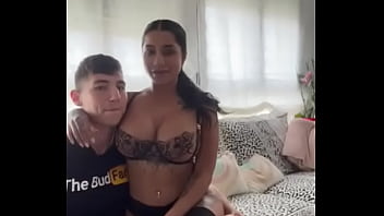 Preview 2 of Viva Porno - Bradybud - chat content #3 - VID-20250414-WA0050 - Apr 22,  2025