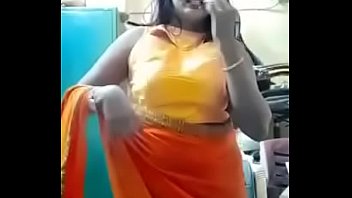 Preview 3 of Gadis Smo - Swathi naidu exchanging saree by showing boobs, body parts and getting ready for shoot part-3