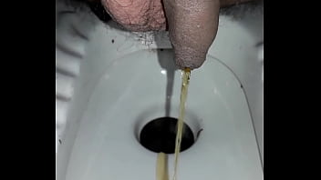 Preview 3 of Sey Body - Desi snake pissing comment please please comment in this video