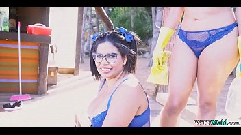 Preview 4 of Dise Indian Mms - Hired two new spanish maids