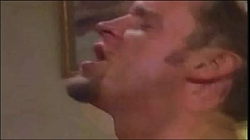Preview 2 of Egypt Lesbian Kiss - Pornopium PMV Trippy Compilation