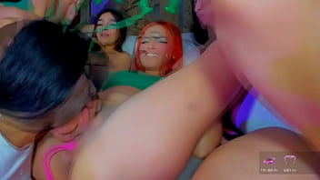 Preview 3 of My Friend Mom Seks - Latina lesbian girls have oral sex with each other for the first time!