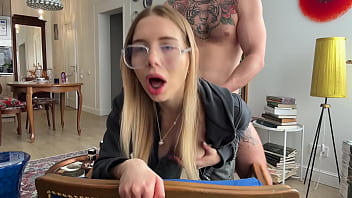 Preview 4 of Saxxz - Her jeans were ripped so I fucked her