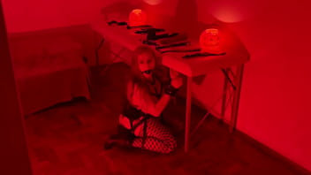 Preview 2 of Vintage Cumshoot - 7 NOITES DE TERROR Jogos Mortais: Camila Gaucha se fode no pau do Billy FACEFUCKING HARDCORE COMPLETO