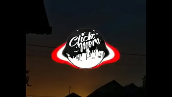 Preview 3 of Fake Agent Pick Up Young Girl - Bolhando a Dalvina do diabo no meio da qui&ccedil_a&ccedil_a depois de coi&ecirc_ uns fumo e comer uma marmita de torresmo com vinagrete