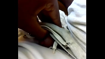 Preview 3 of 1 Women And 5 Men Sex - Homem mexendo no pau