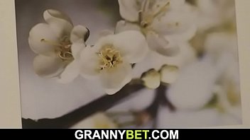 Preview 2 of Rinku Rajguru Xxx Videos - He picks up 70 years old granny tourist