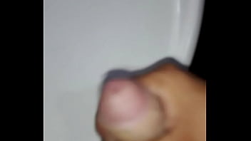 Preview 1 of Milf Sexl Pee - Hay tenes la lechita