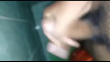 Preview 2 of Japaneese Incest Gameshow - &iquest_Alguien quiere lechita? Hablenme
