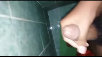 Preview 4 of Japaneese Incest Gameshow - &iquest_Alguien quiere lechita? Hablenme