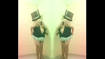 Preview 4 of Oumou Sow - CAROLINA BAILE SEXY