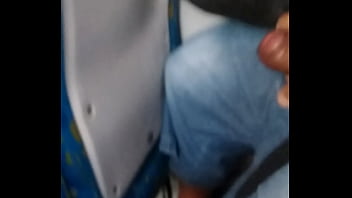 Preview 1 of Xxx Japanese Anak Kecil - Punheta pro hetero No bus