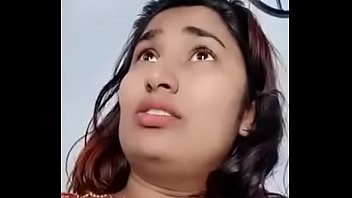 Preview 3 of Bangladeshi Xxbd Com - Swathi naidu sitting in saree