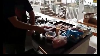 Preview 3 of Seach36b Breasts - Lucas filho do elton comendo hamburger sexualmente