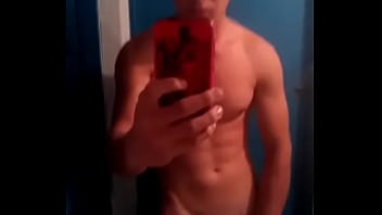 Preview 2 of Boy Kusrah - Mi amigo hetero se graba