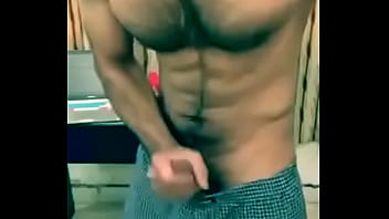 Preview 4 of Hindi Act Manisha Koirala Sex - Hombre arabe masturbandose