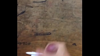 Preview 1 of Sleep Stupe - Gozando e gemendo gostoso na mesa do trabalho
