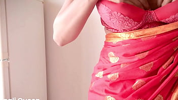 Preview 1 of Mum Bub Xxx - Nepali couple fucking in sari at home.