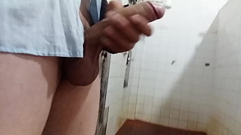 Preview 4 of Lesbian Scat Shit Eating - Un poco de divercion