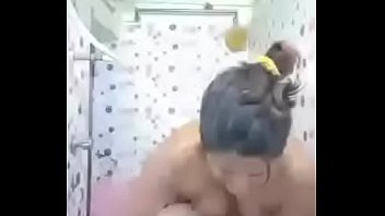 Preview 4 of Spun Pnp Mmf - Swathi naidu latest nude bathing part-2