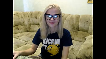 Preview 1 of Hot 3xxx Hd - AvidCams.com/Miss Julia  Cute Latvian Teen Girl Not Playing Fortnite
