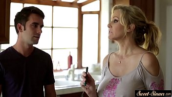 Preview 1 of Assfuck Arab - Busty stepmom pussy banged and jizzed on