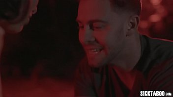 Preview 3 of Xxx Badas Vbo - Sexy teen and her partner taken by aliens for foursome