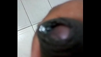 Preview 2 of Sxyc - Punheta da noite