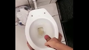 Preview 3 of Anal Strapless Dildo - Meu pau gostoso gozando