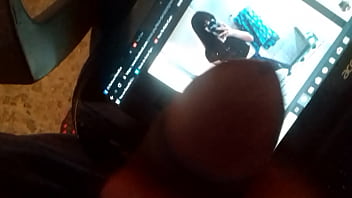 Preview 1 of Hairs Strip - me saca leche n.