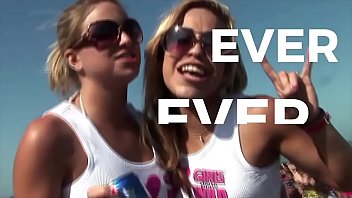 Preview 4 of Arwen Cherries Elsa Iva Hard Bed - GIRLS GONE WILD - Jasmine Summer&#039_s First Lesbian Experience Is On Our Couch