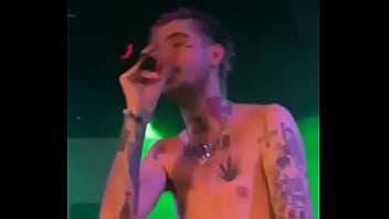 Preview 4 of Naia Kalifa - Lil Peep - Star Shopping Live