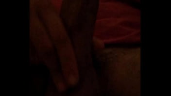 Preview 2 of Panjang Xxx - J&oacute_ven se masturba en el ba&ntilde_o