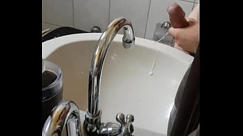 Preview 4 of Fost Bar Porm - Gozada no espelho campinas sigiloso novinho