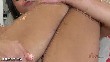 Preview 2 of Aregentina Pendejas - Isabella Nice rubs her pussy raw for you