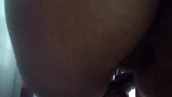Preview 3 of Sw256 Hd - video casero de mi madrastra meando sin darse cuenta