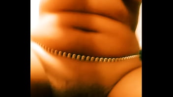 Preview 2 of Sunny Sunny Leone Ki Bf - Rica perra meti&eacute_ndose los dedos