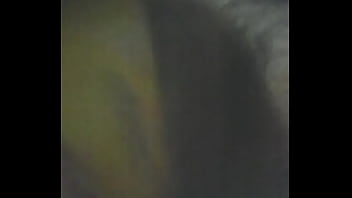Preview 3 of Real Lif Cam - se masturba con el desodorante de su esposo