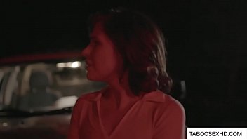 Preview 1 of Phim Set Mong Co - Group sex in the cave with strangers