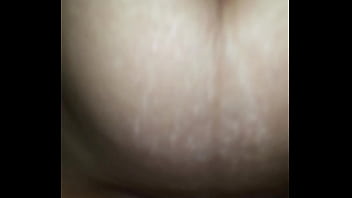 Preview 2 of Sunny Louis - Mi t&iacute_a me dice que le grabe su clitoris