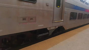 Preview 4 of Twerk Squirting White Women - I LOVE NYC - Update #19 (2024-10-19T17:42:49.000Z)
