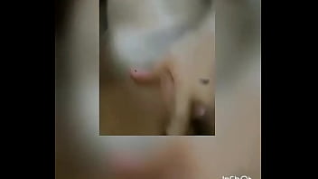 Preview 2 of Bebi Bebi - Mi amiga me manda un video suyo masturbandose