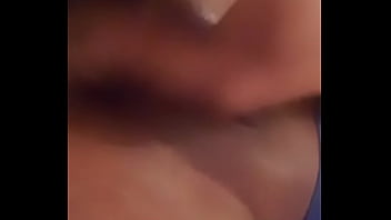 Preview 1 of Bbw Hus9 - Otro de mi amiga venezolana masturbandoce squirt