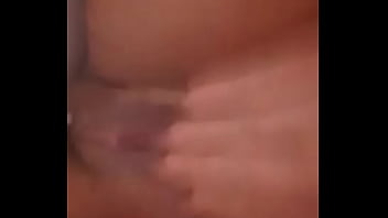 Preview 3 of Celebrity Fake Taxi - Batendo uma pra mim,  estou em viagem e recebo esse presente