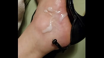 Preview 4 of Ex Yu Porno - High Heel Cum 3