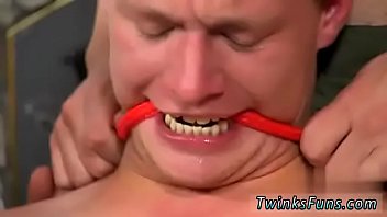 Preview 3 of Part Xxnx - Gay sex teen They can&#039_t resist using the opportunity and get