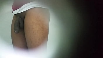 Preview 2 of Kumiko Toda - Spy bath big dick espiando en los ba&ntilde_os hombres